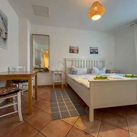 Wohnperle Elbtal - Dresden Erleben Und Geniessen Apartamento Exterior foto